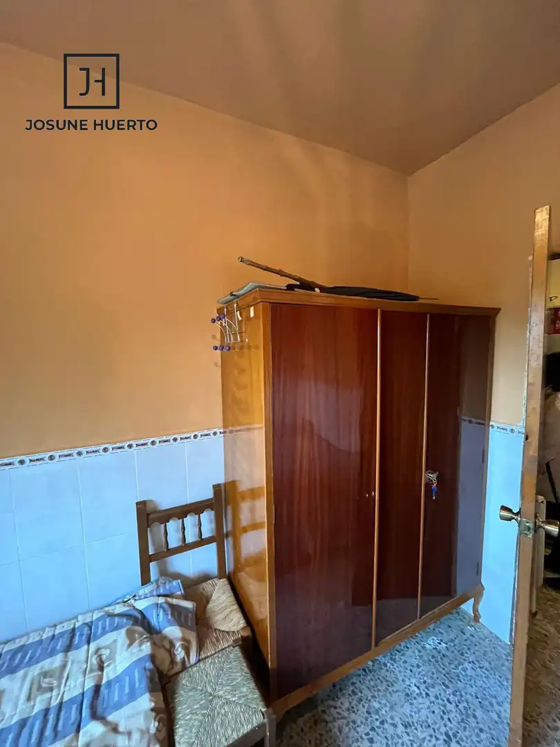 Habitación de Finca rústica en venta en Quintana de la Serena con Calefacción y Jardín privado