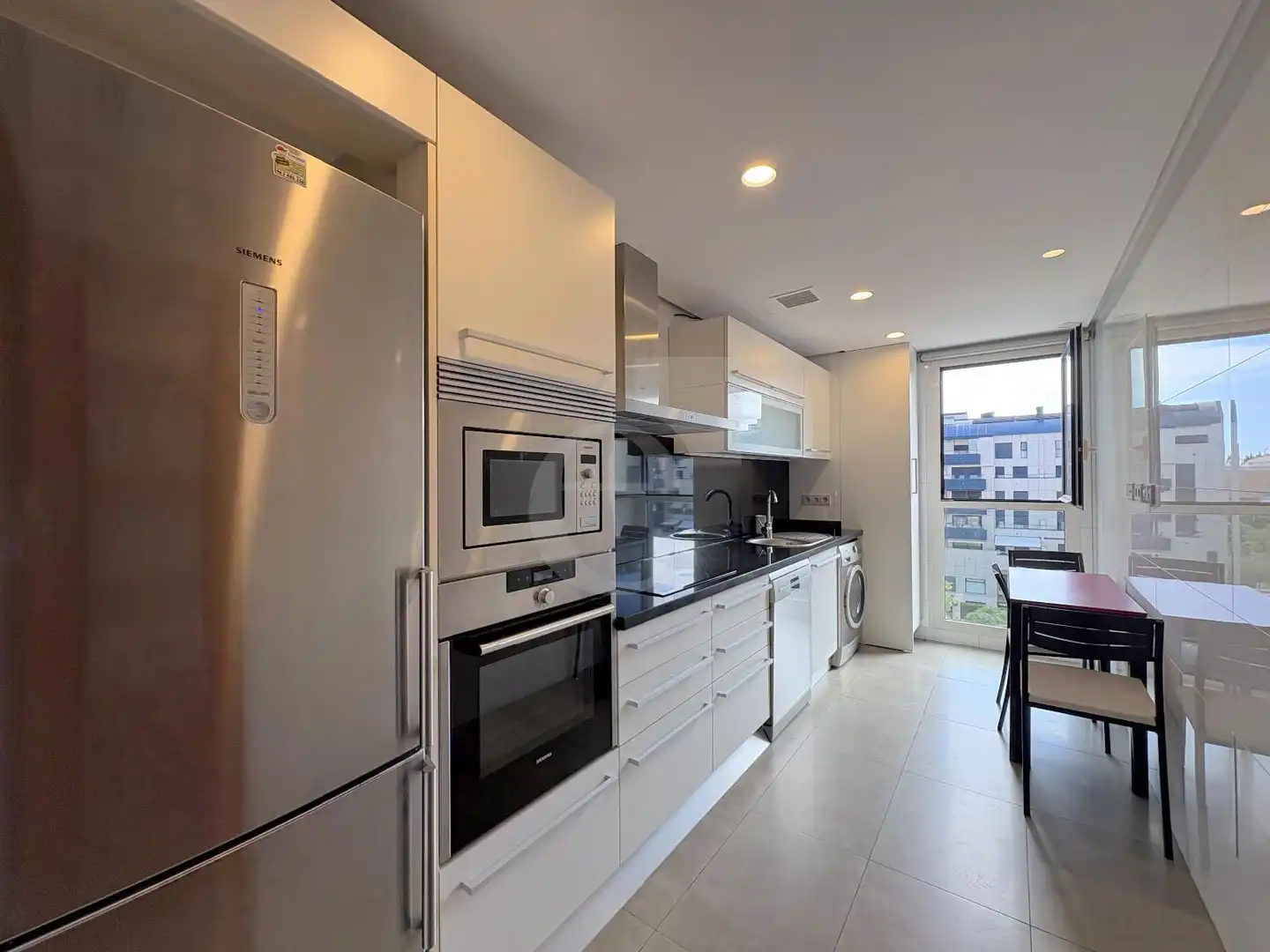 Flat with pool to rent in Benicalap, imagen 9