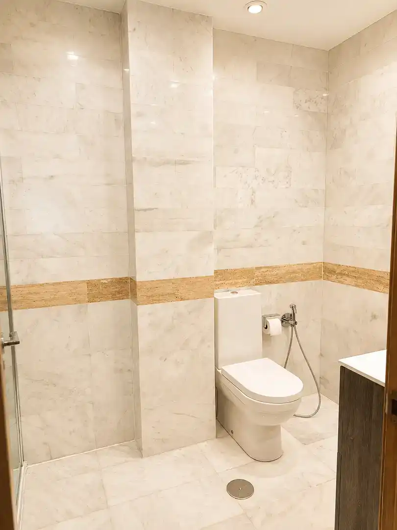 Badezimmer von Wohnung zum Verkauf in Oviedo 