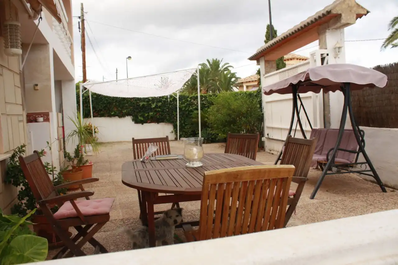 Casa con piscina en venta en Escandinavia - Cautivador, imagen 2
