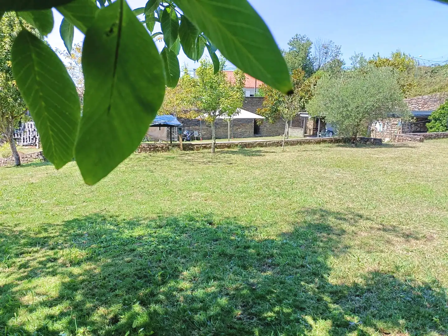 Casa amb jardí en venda a Estrada Xeral de Sedes