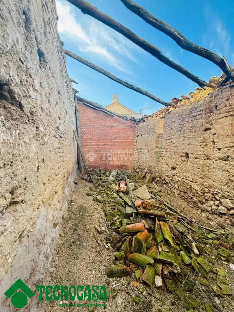 Casa adosada en venda en Totanés