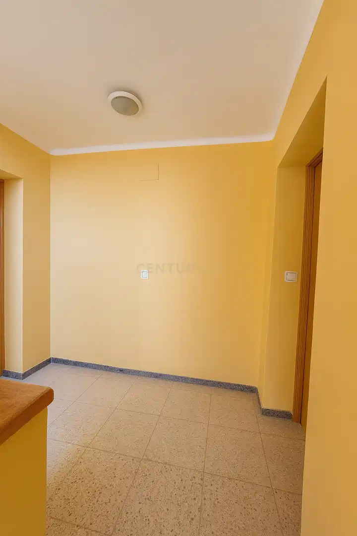 Bedroom of Flat for sale in Trujillo  with Air Conditioner, Oven and Washing machine
