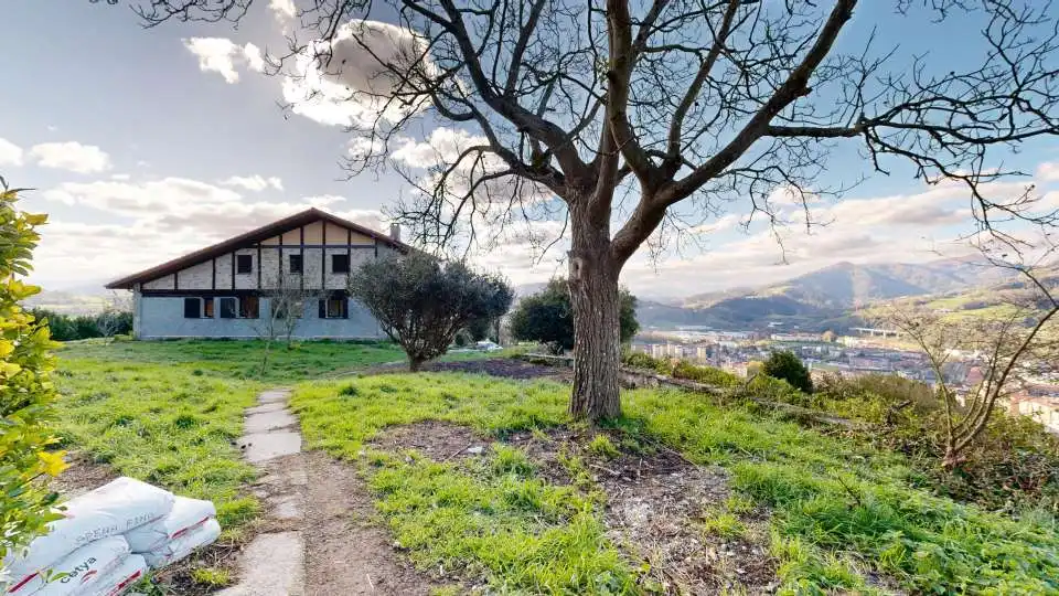 Vista exterior de Casa o chalet en venta en Tolosa con Calefacción, Terraza y Trastero
