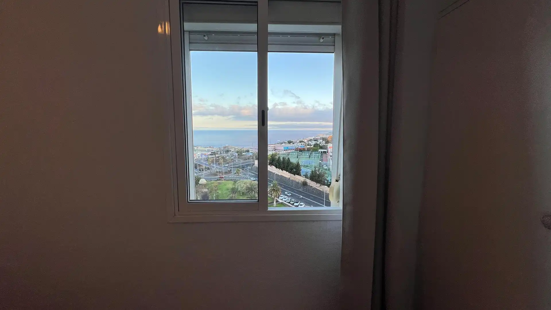Habitación de Piso de alquiler en Santa Cruz de Tenerife con Jardín privado, Terraza y Amueblado