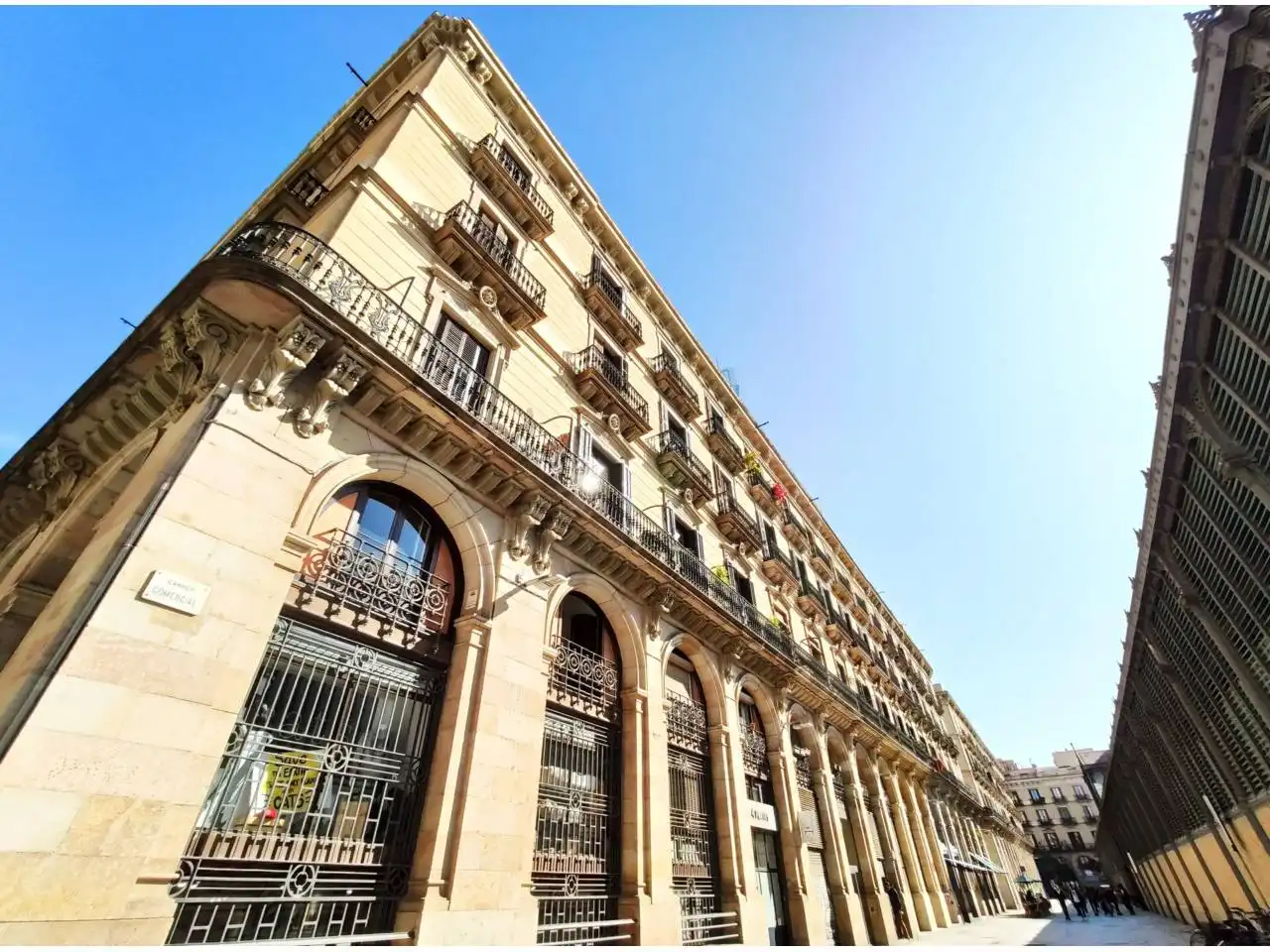 Außenansicht von Garage zur Miete in Barcelona