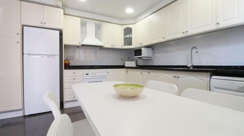 Foto 2 de Casa adosada en venda a Carrer Ramon Berenguer, La Romànica, Barcelona