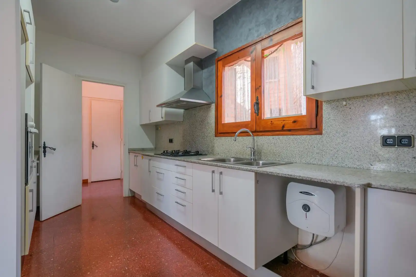 Cocina de Casa o chalet en venta en Sant Salvador de Guardiola con Calefacción, Jardín privado y Terraza