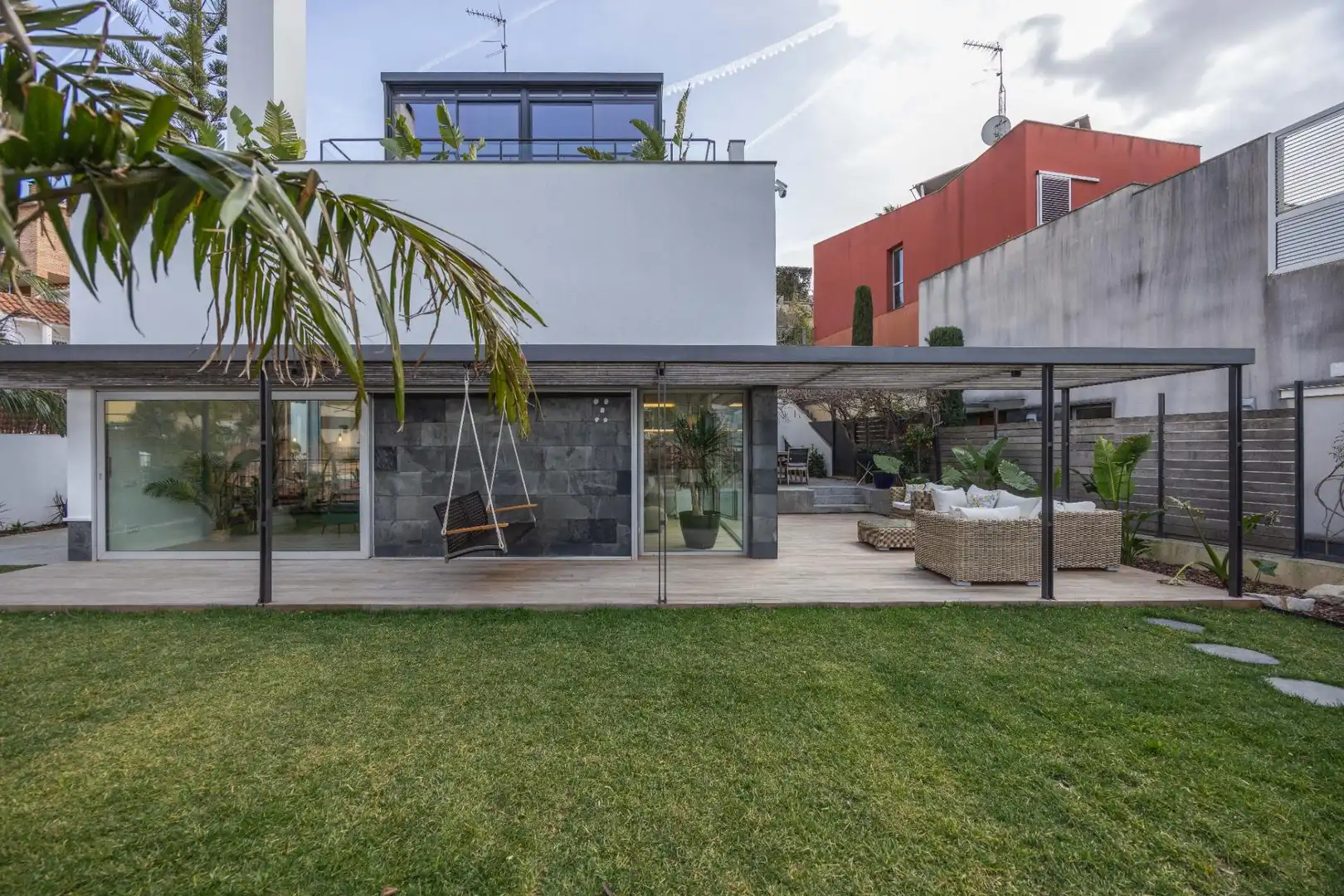 Terrassa de Casa o xalet en venda en Esplugues de Llobregat amb Aire condicionat, Calefacció i Jardí privat