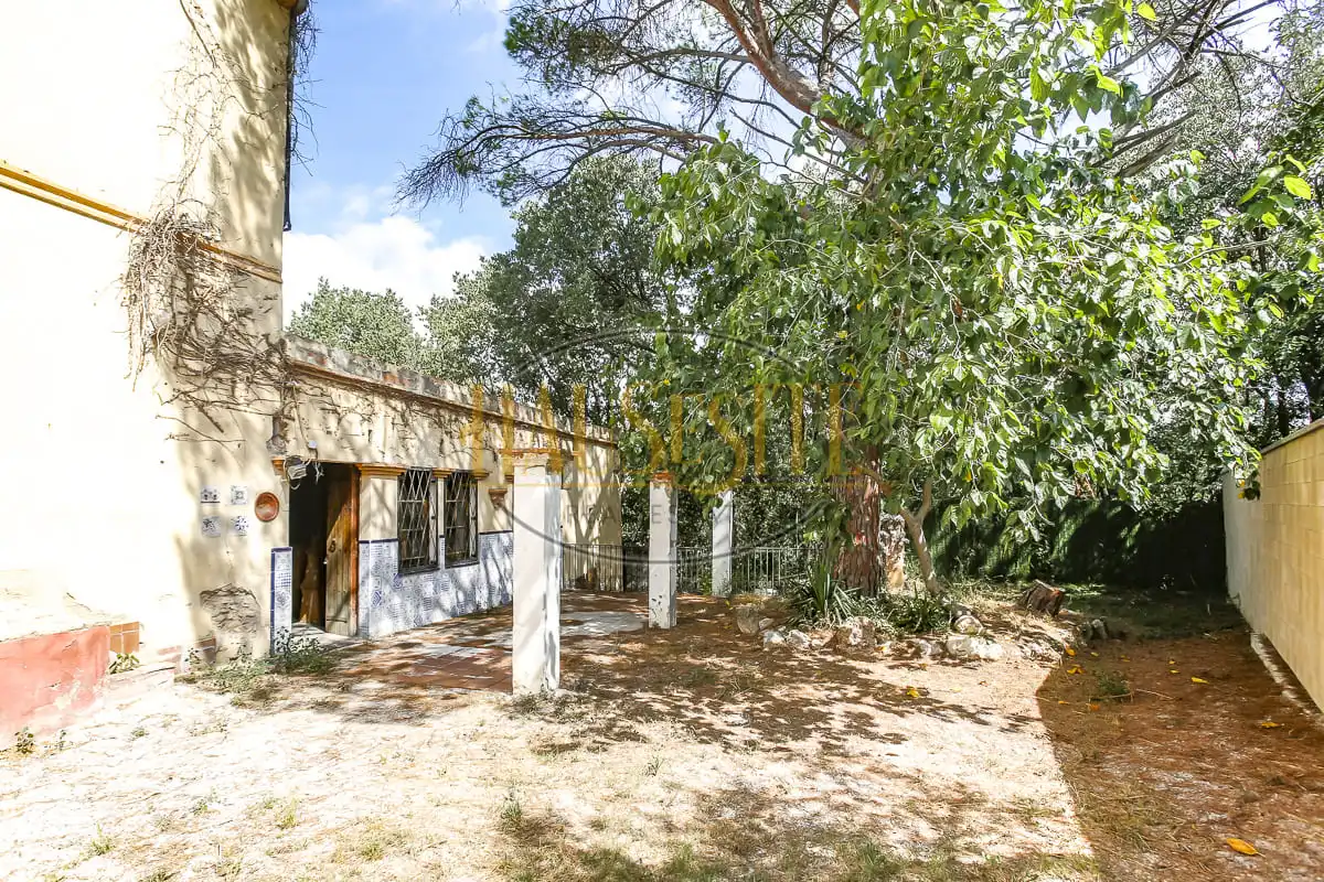 Country homes for sale in Torrelavit