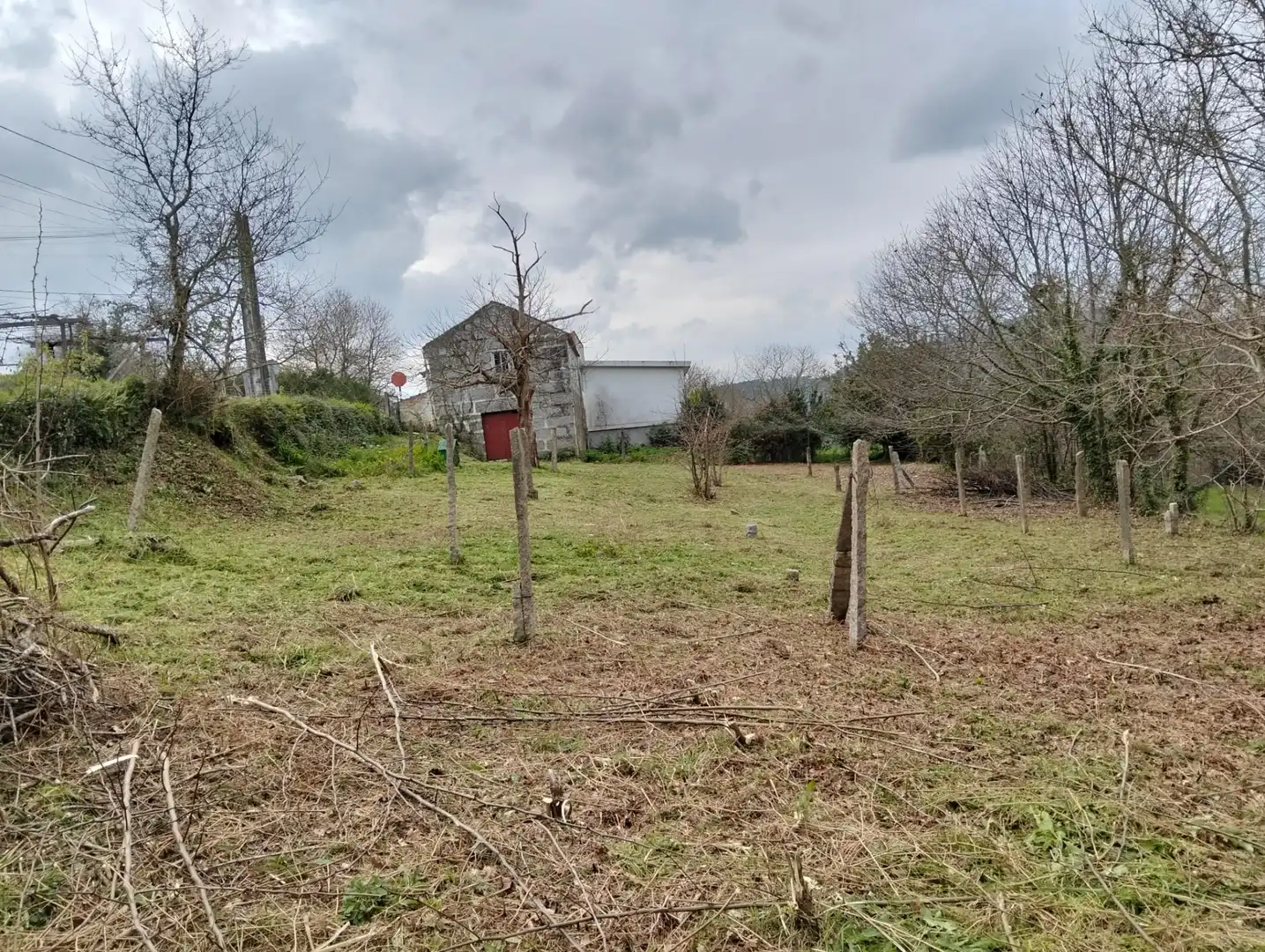 Casa o xalet en venda en Pontevedra Capital  amb Jardí privat