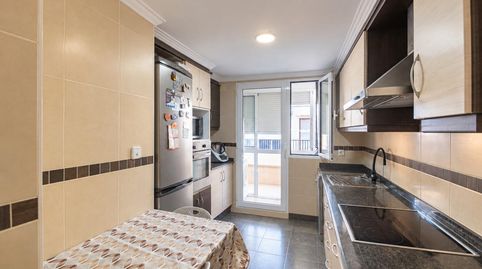 Foto 2 de Piso en venta en Donoso Cortes, 92, Fraternidad, Elda