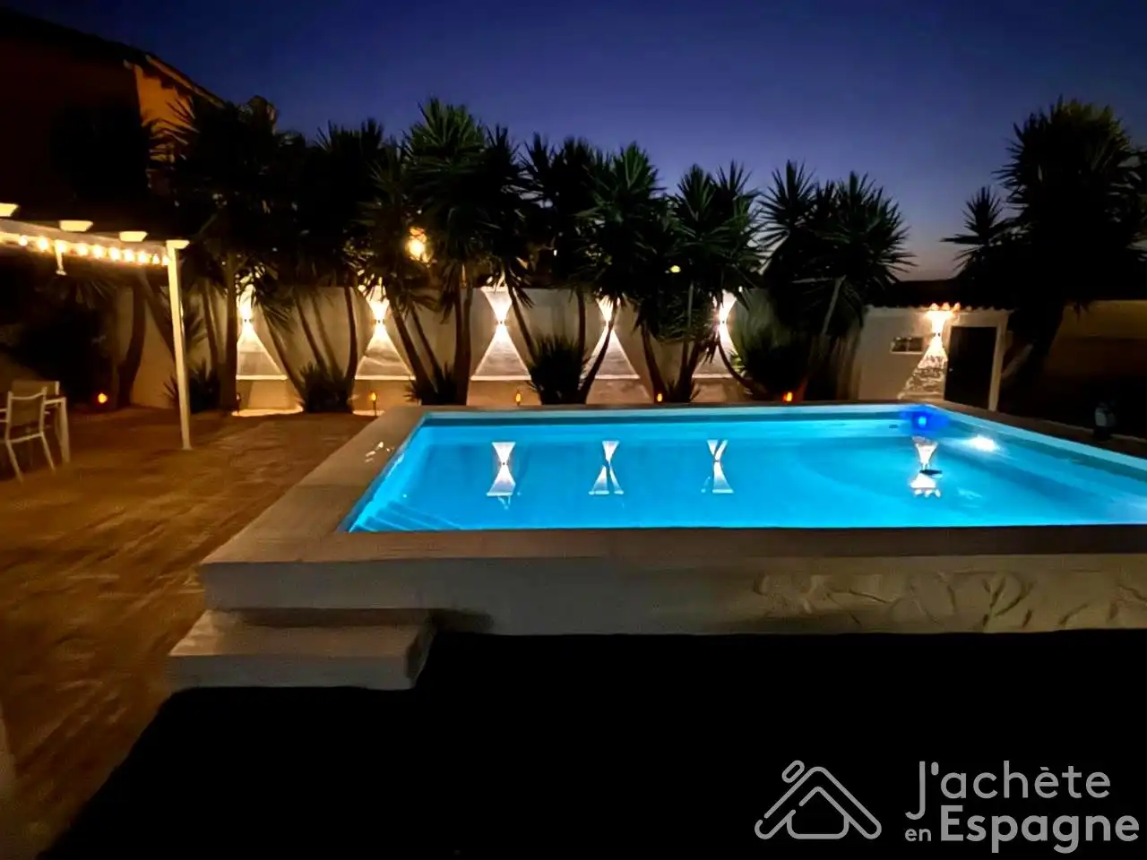 Piscina de Casa o xalet en venda en Alzira amb Aire condicionat, Calefacció i Jardí privat
