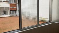 Vista exterior de Pis en venda en Oviedo  amb Calefacció, Traster i Piscina