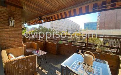 Terrace of Flat for sale in  Barcelona Capital  with Air Conditioner, Heating and Private garden