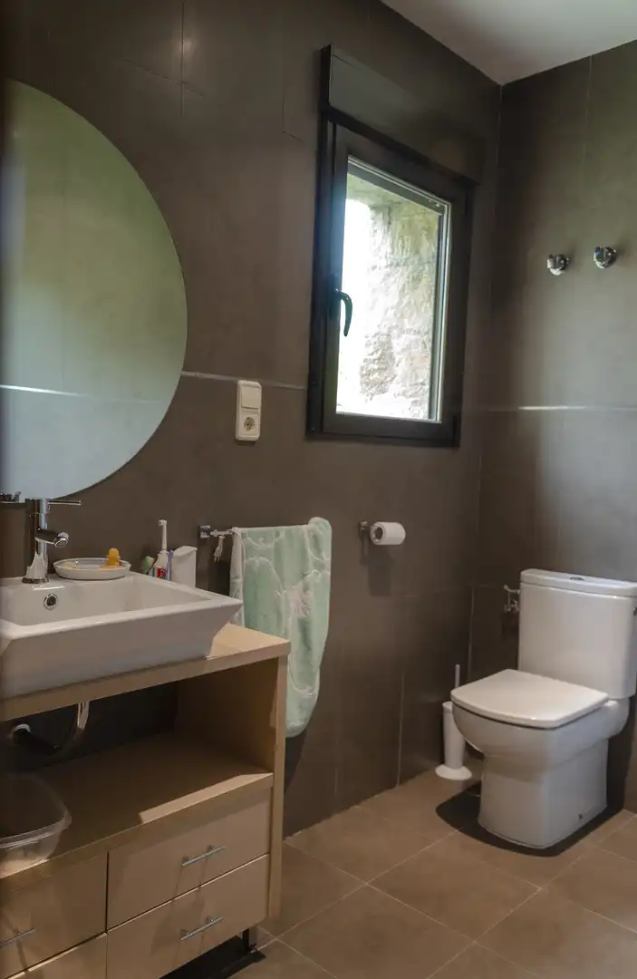 Baño de Finca rústica en venta en La Adrada  con Jardín privado, Terraza y Piscina