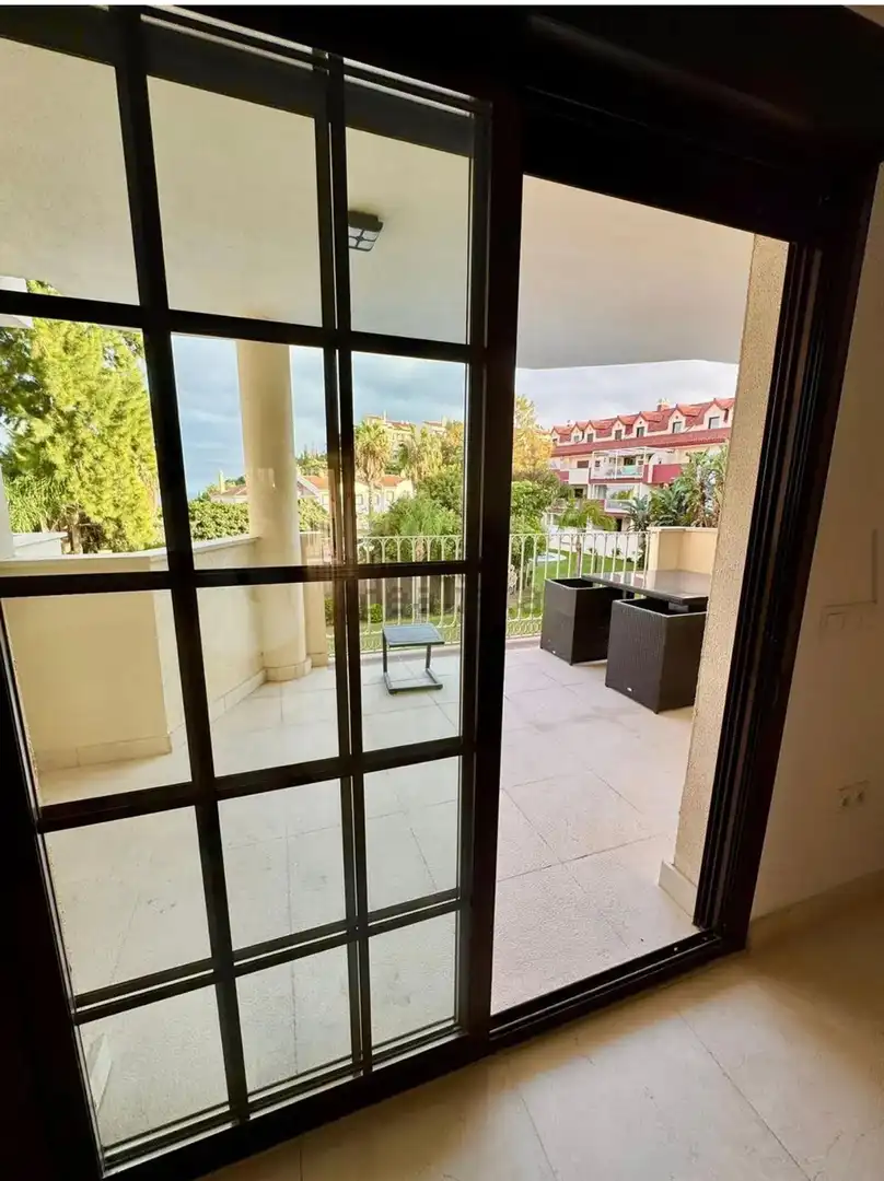 Apartament amb piscina en venda a Torrequebrada, imagen 24