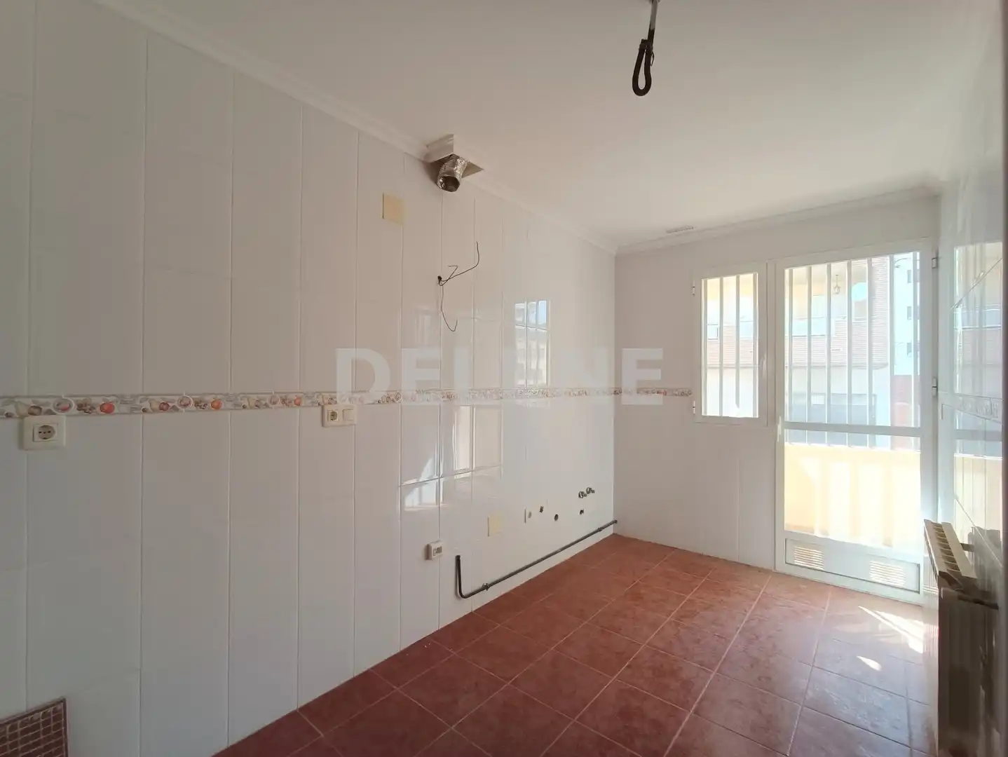 Casa adosada en venta en Hellín