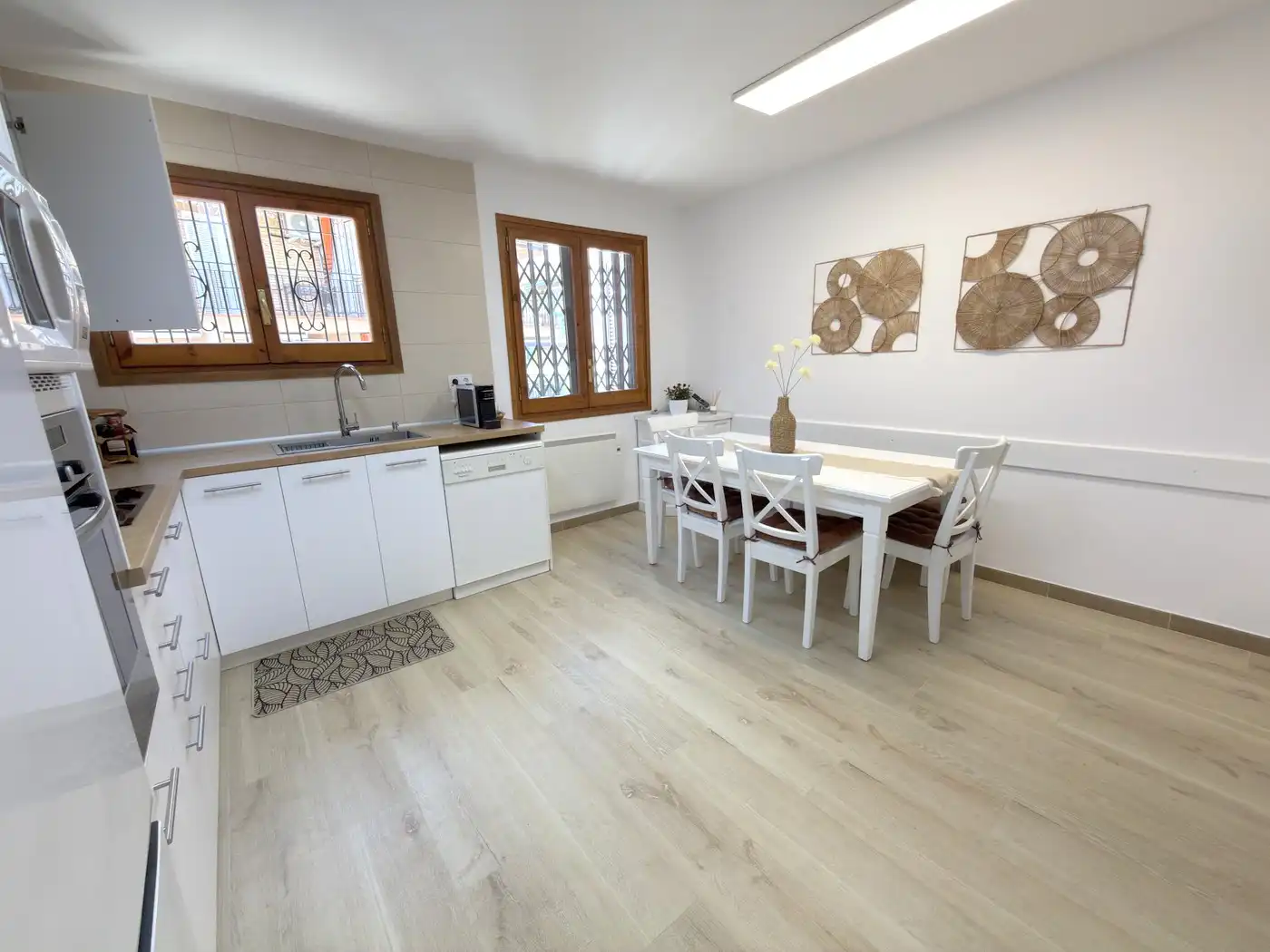 Kitchen of Detached homes for sale in Cunit  with Air Conditioner, Parquet flooring and Terrace