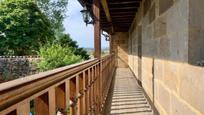 Balcony of House or chalet for sale in Arija  with Heating, Private garden and Terrace