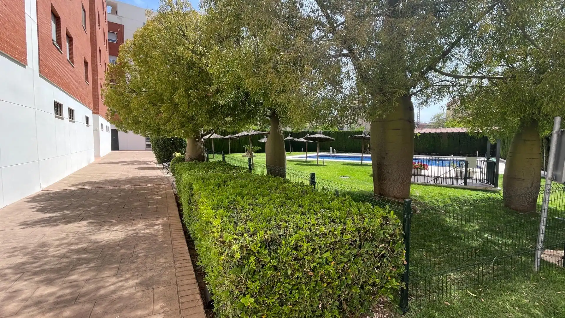 Schwimmbecken von Wohnung zur Miete in Córdoba mit Klimaanlage, Heizung und Gemeinschaftspool