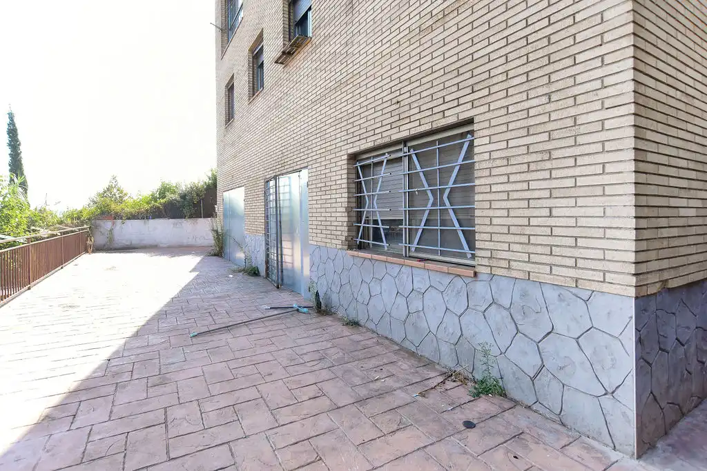 Vista exterior de Casa o xalet en venda en Barcelona