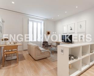 Sala d'estar de Apartament de lloguer en  Valencia Capital amb Aire condicionat, Calefacció i Parquet