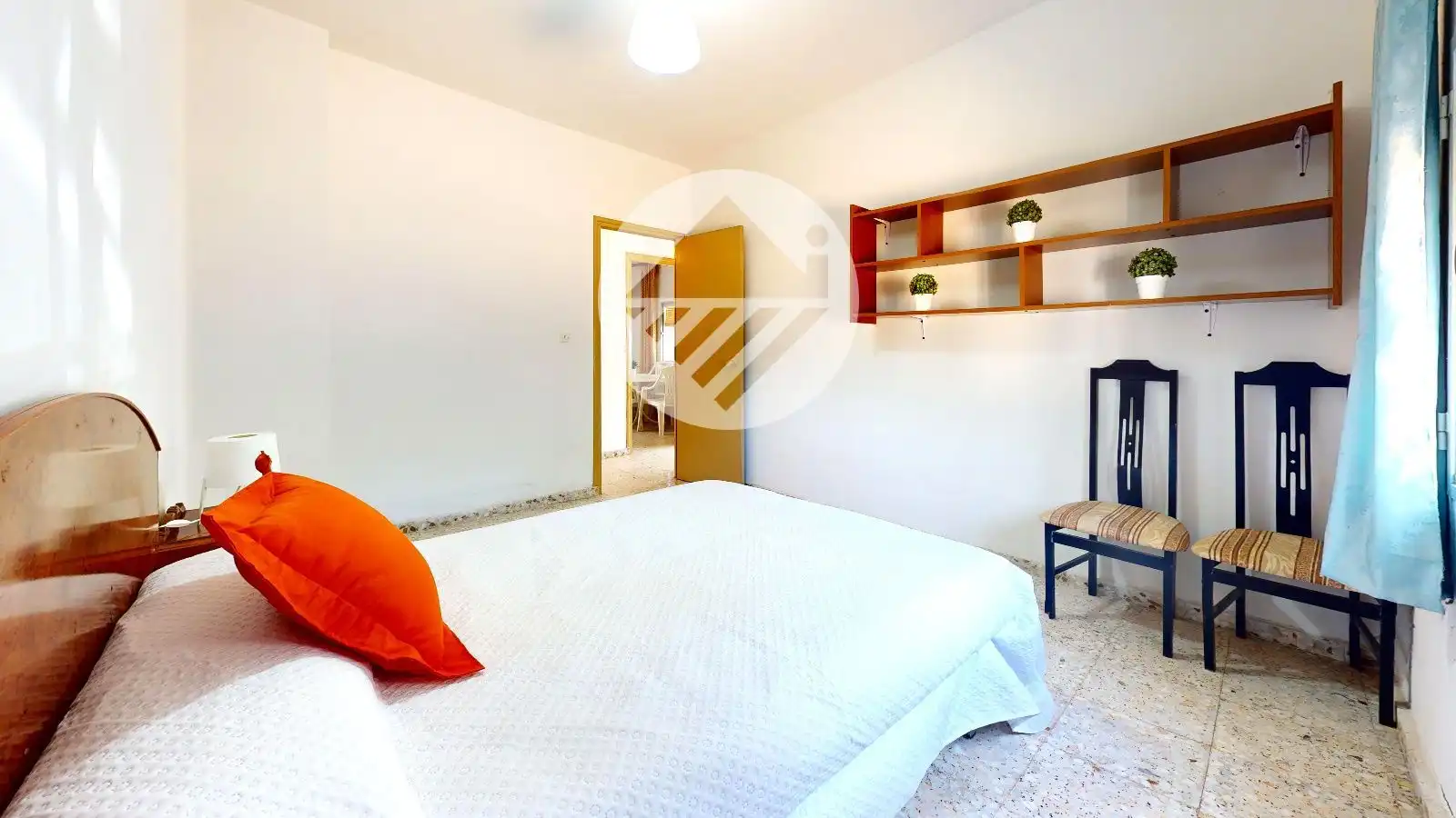 Chalet con piscina en venta en RIO HENARES, imagen 6