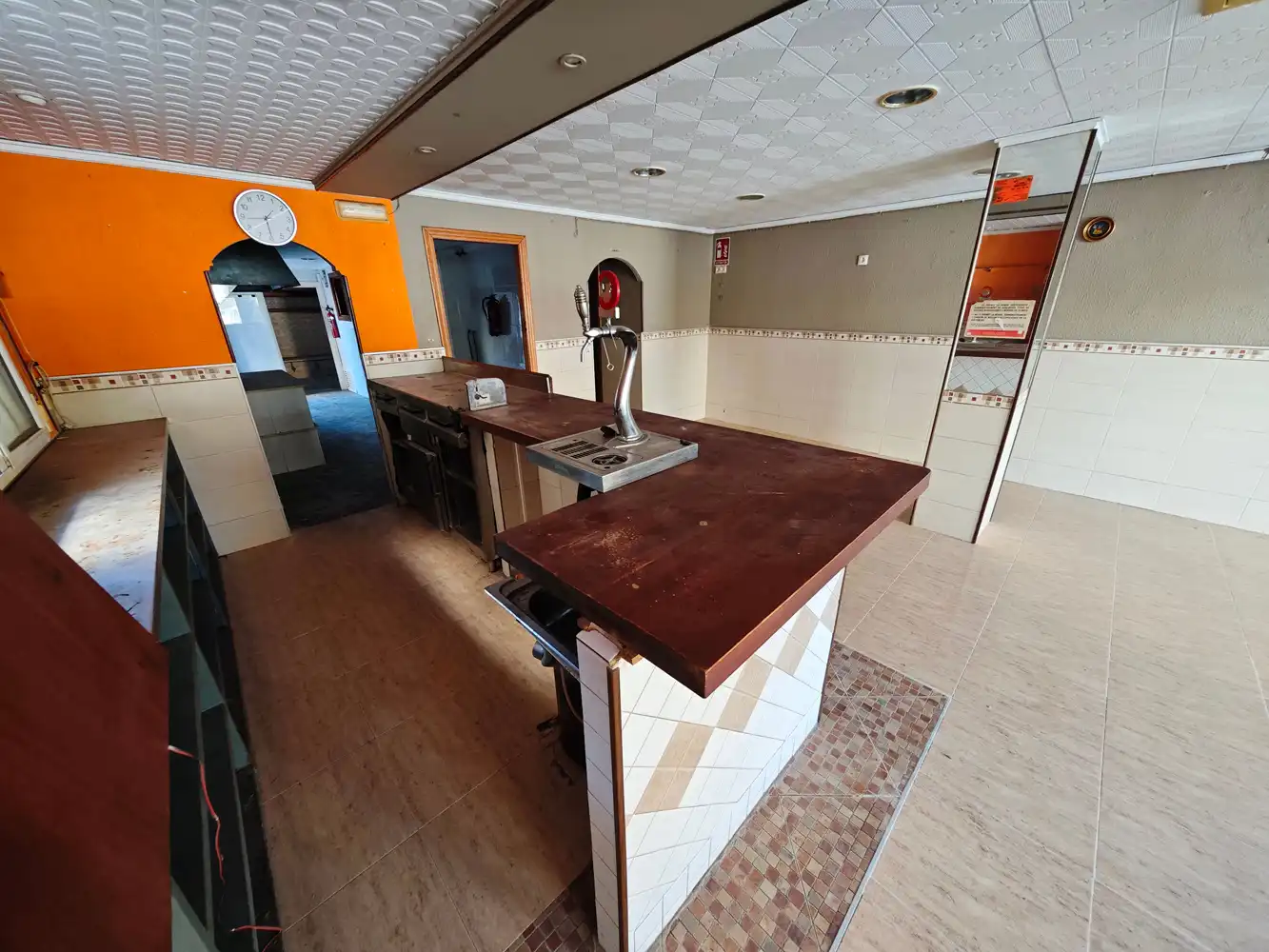 Business premises for sale in Avinguda Borrons 27, imagen 15