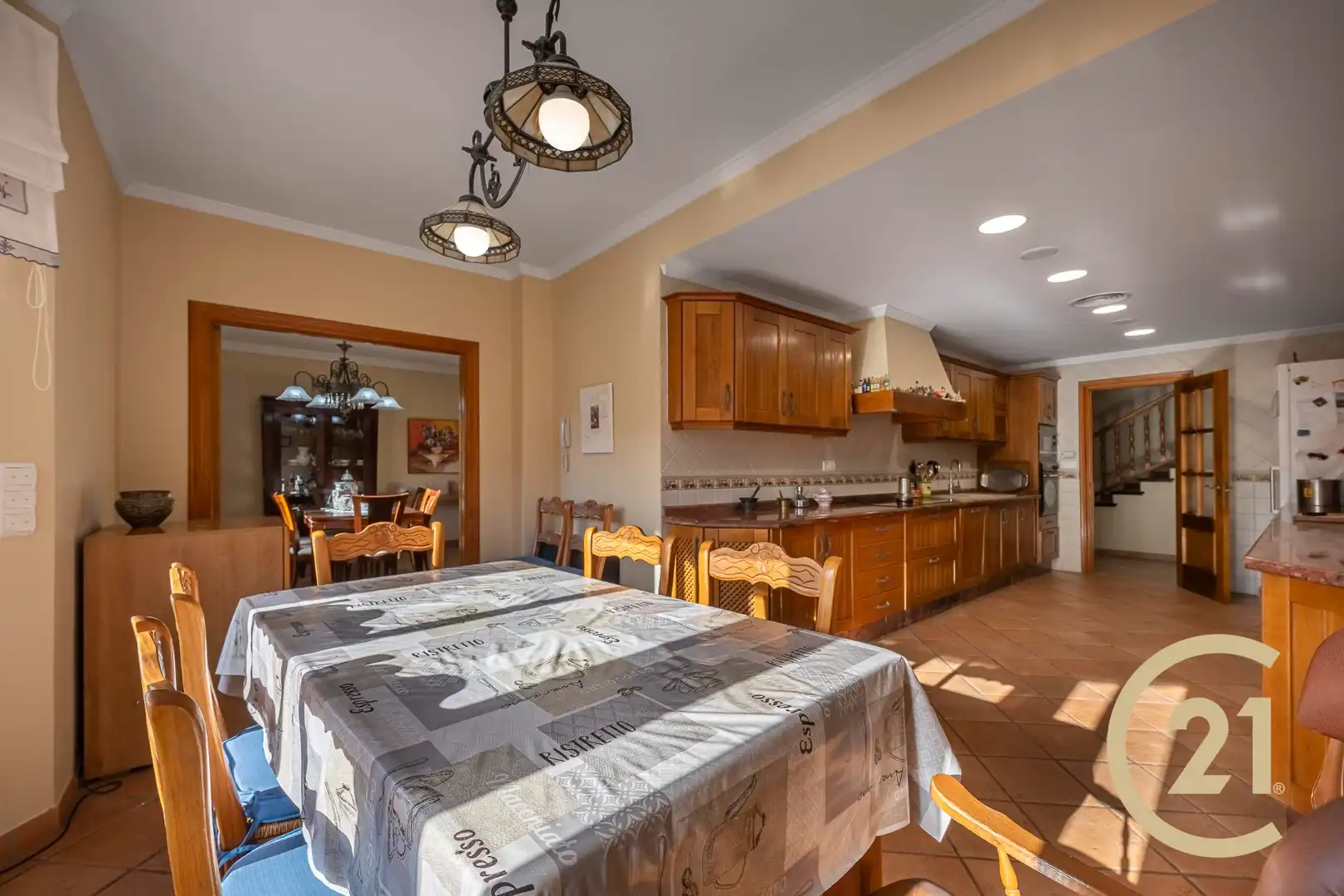 Cocina de Casa adosada en venta en Benahavís con Aire acondicionado, Jardín privado y Terraza