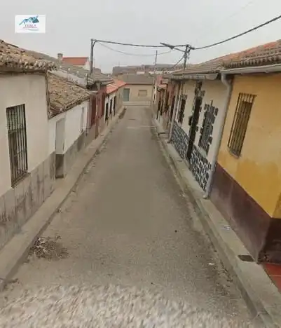 Houses for sale in Santo Domingo-Caudilla