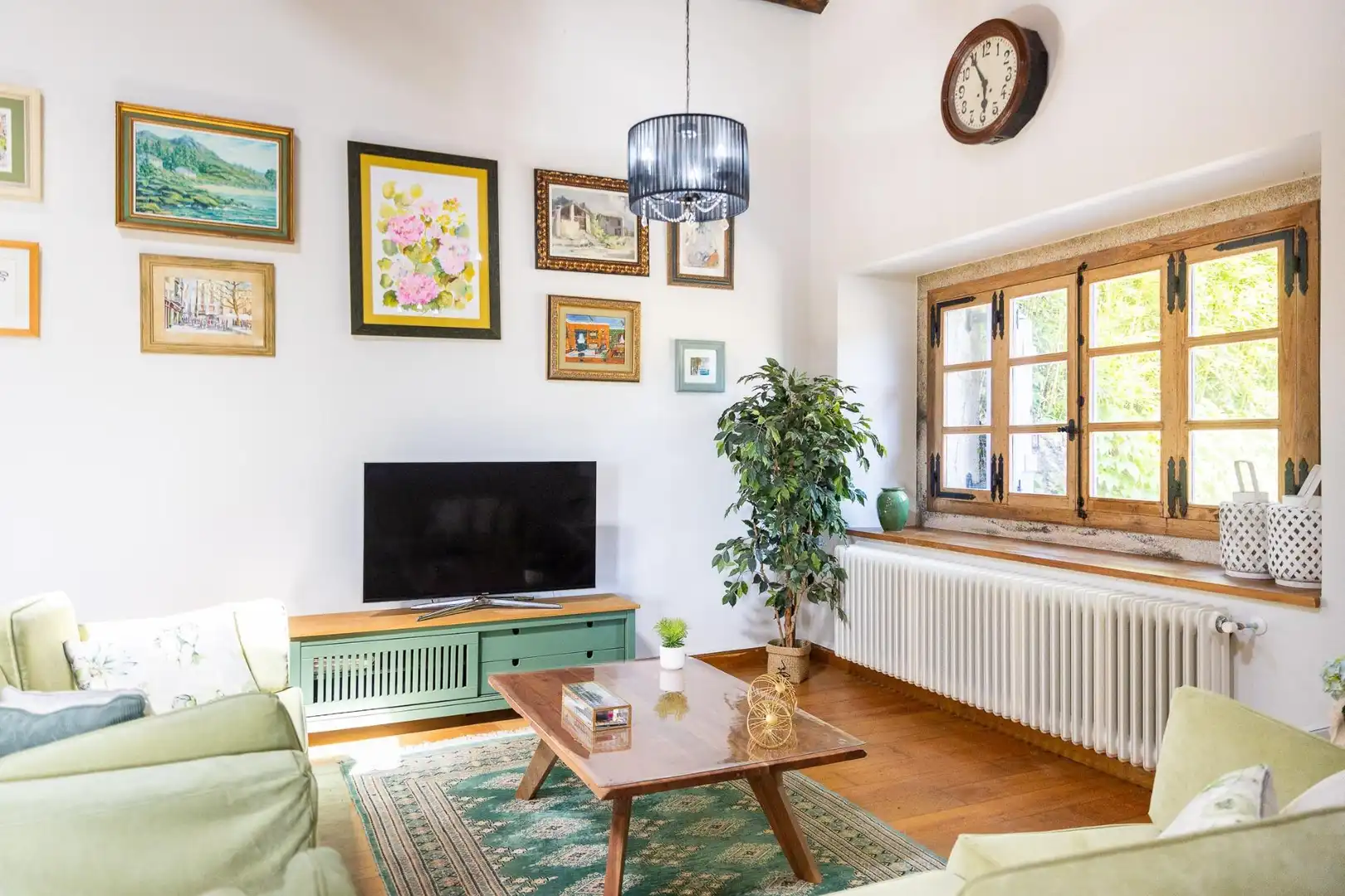 Sala de estar de Casa o chalet en venta en O Pino  con Calefacción, Jardín privado y Terraza