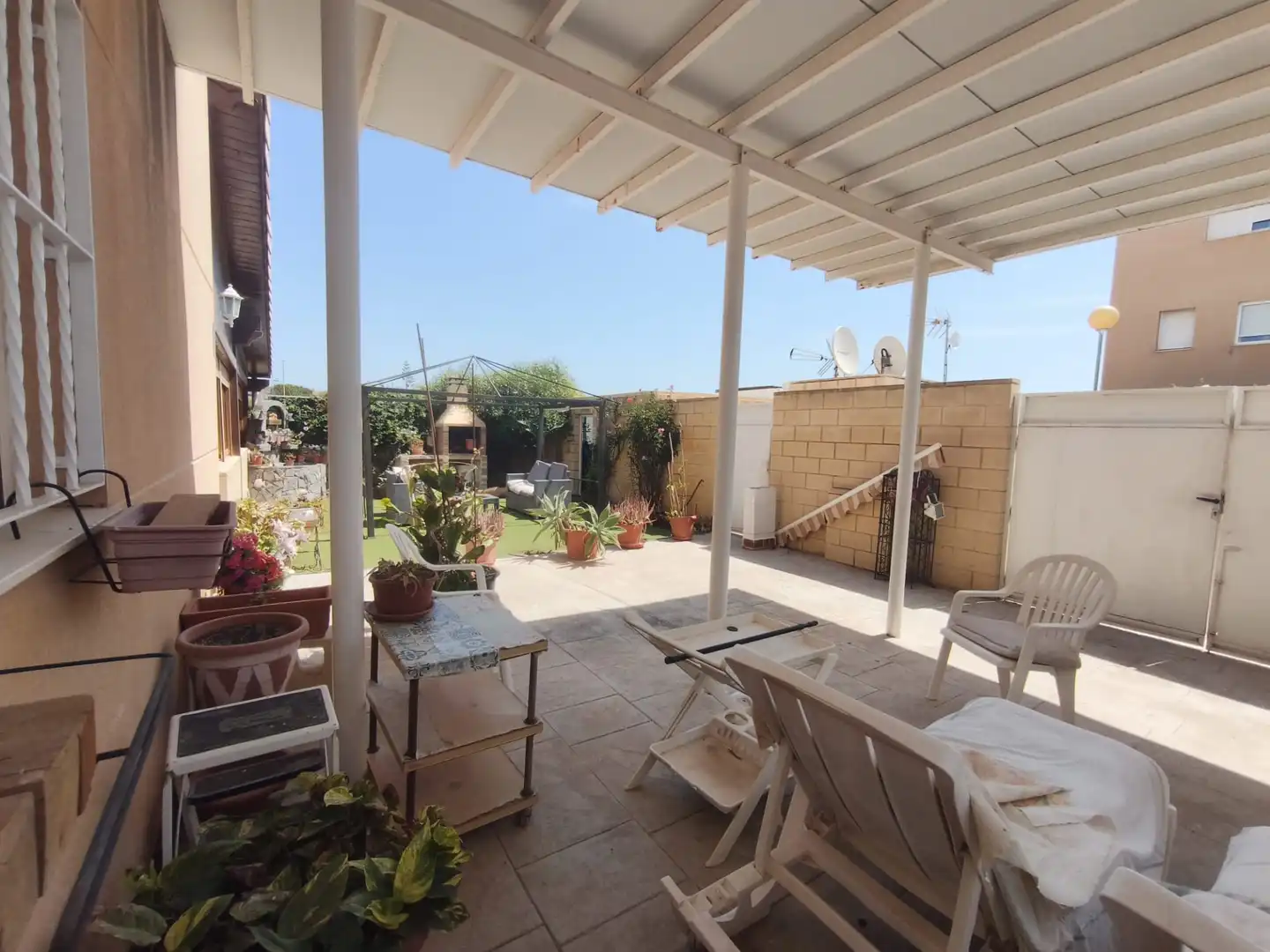 Terrassa de Casa o xalet en venda en El Campello amb Aire condicionat, Jardí privat i Terrassa