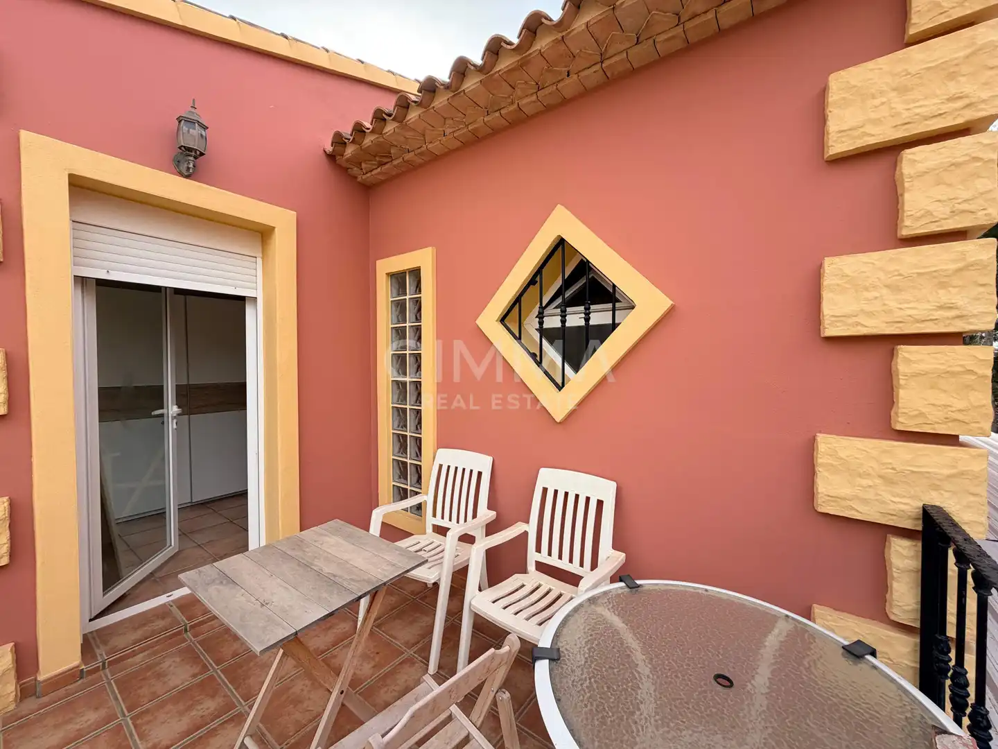 Terrassa de Casa o xalet en venda en La Nucia amb Aire condicionat, Calefacció i Jardí privat