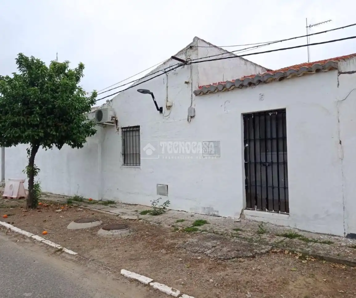 Casa o xalet en venda a C. Pimiento, Las Cabezas de San Juan