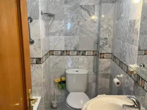 Penthouse mit Aufzug zur Miete in Arqueólogo Federico Molina 6, imagen 16
