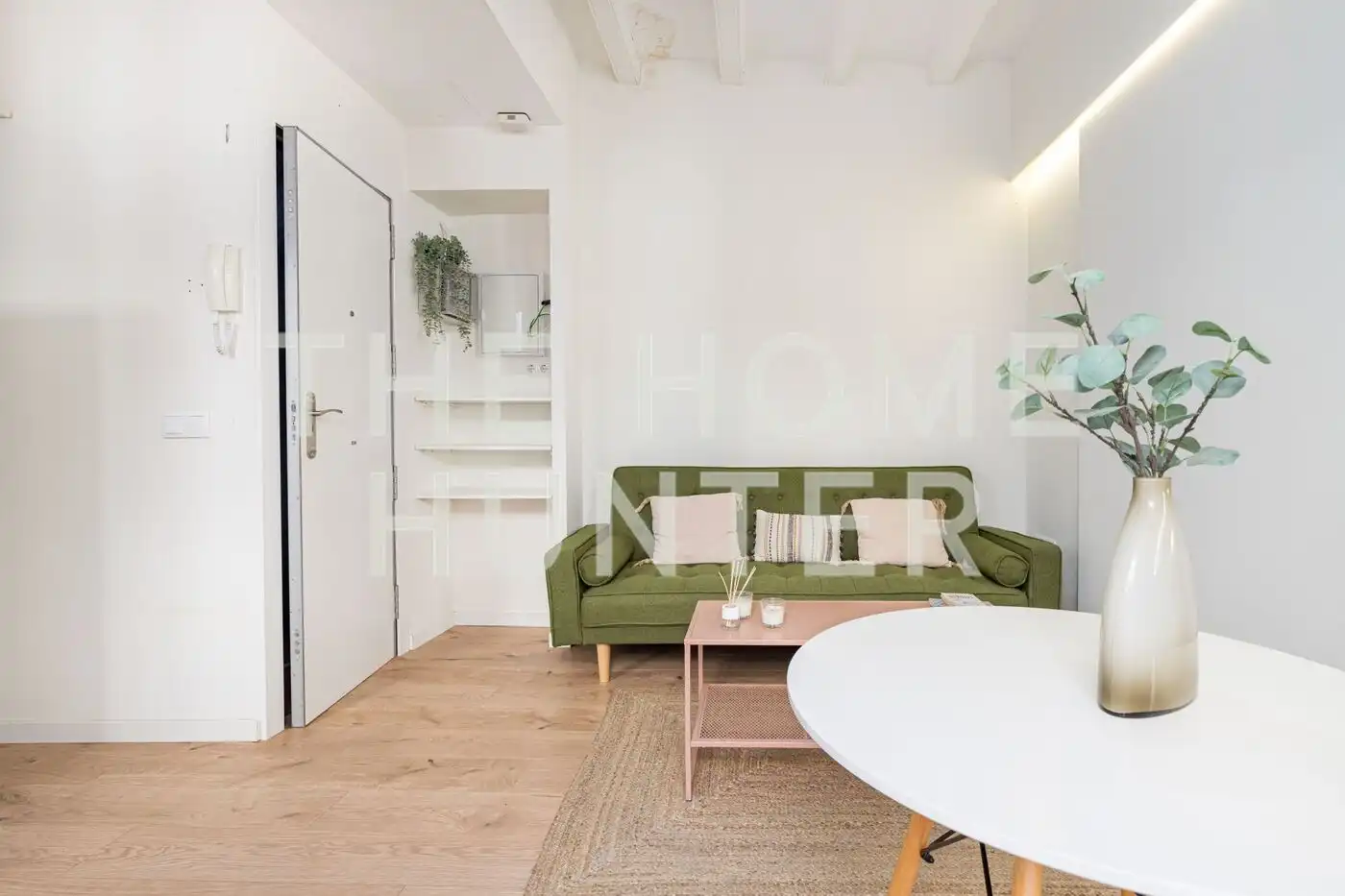 Sala d'estar de Pis en venda en Barcelona amb Aire condicionat, Calefacció i Moblat