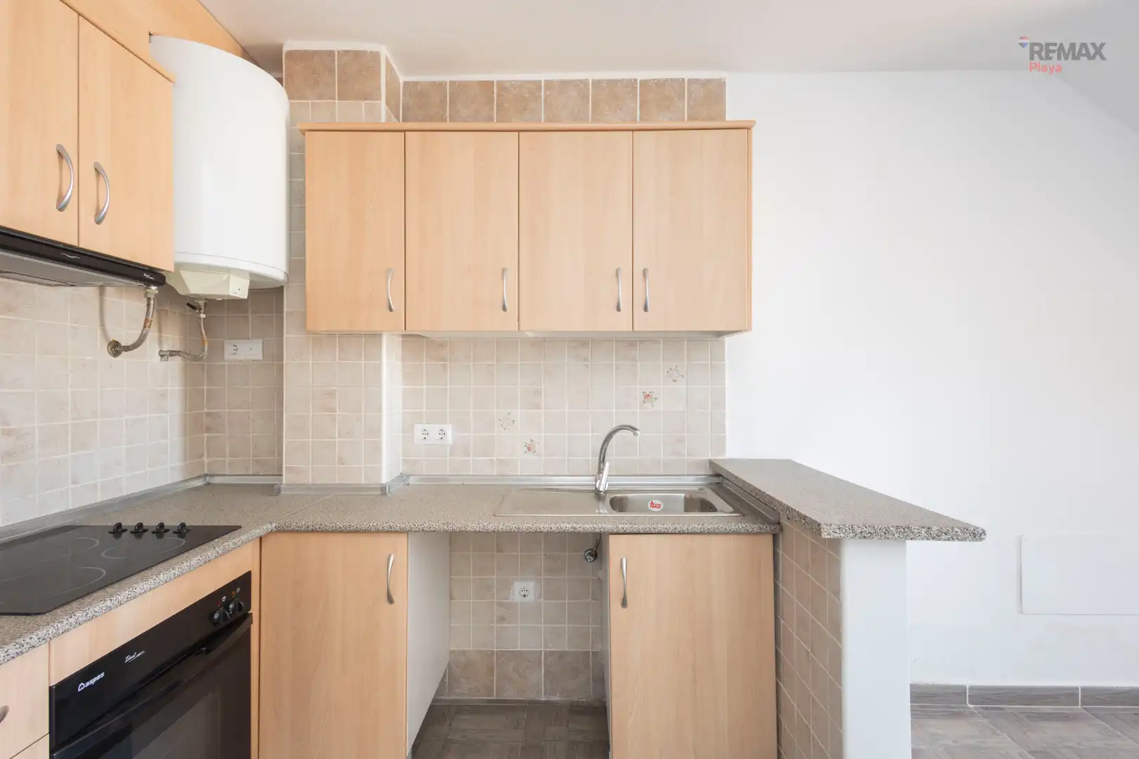 Vivienda con piscina en venta en Diseminado la Punta, imagen 10