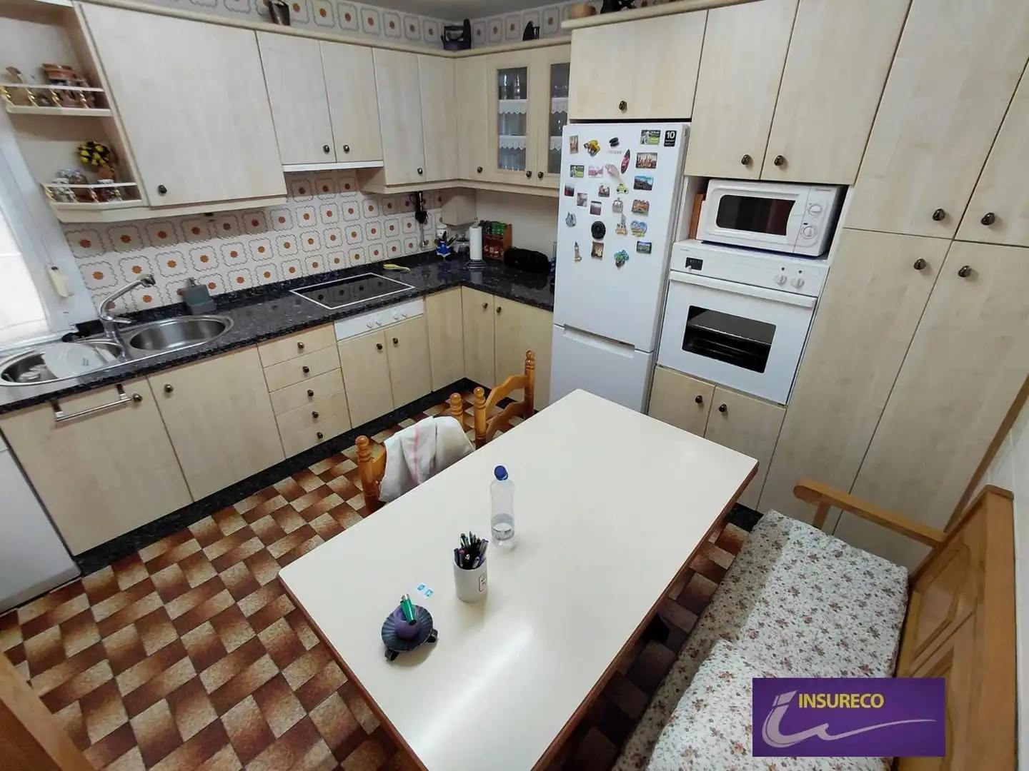 Cocina de Piso en venta en León Capital  con Calefacción, Parquet y Trastero