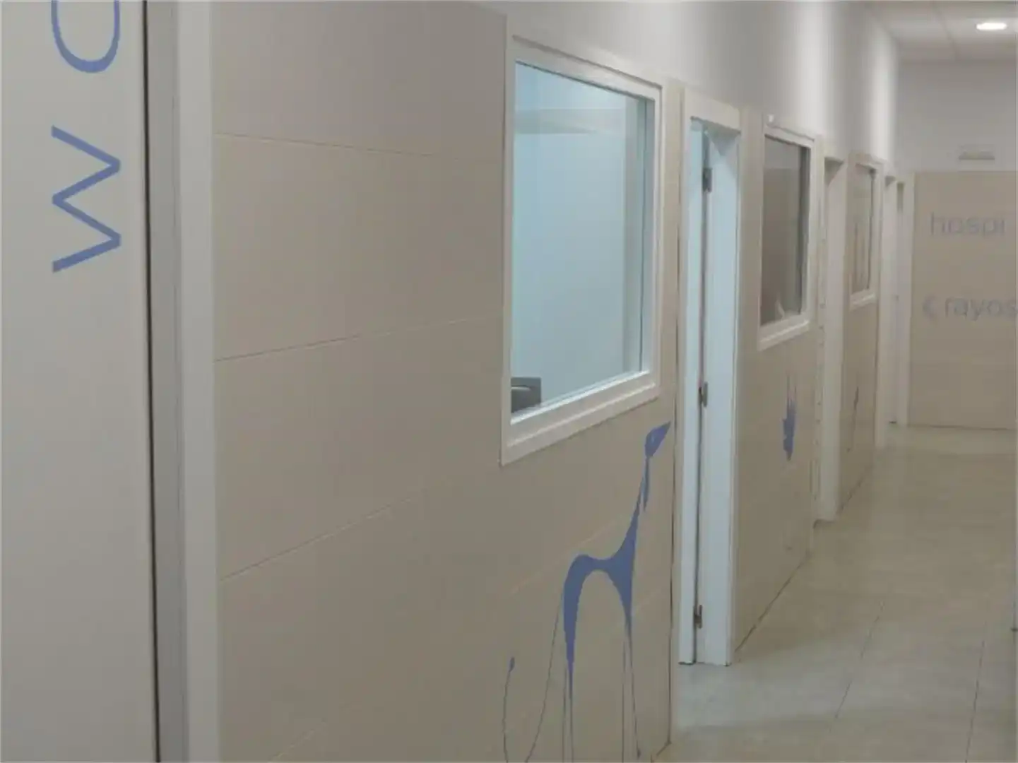 Commercial properties for rent in Valencia  with Air Conditioner