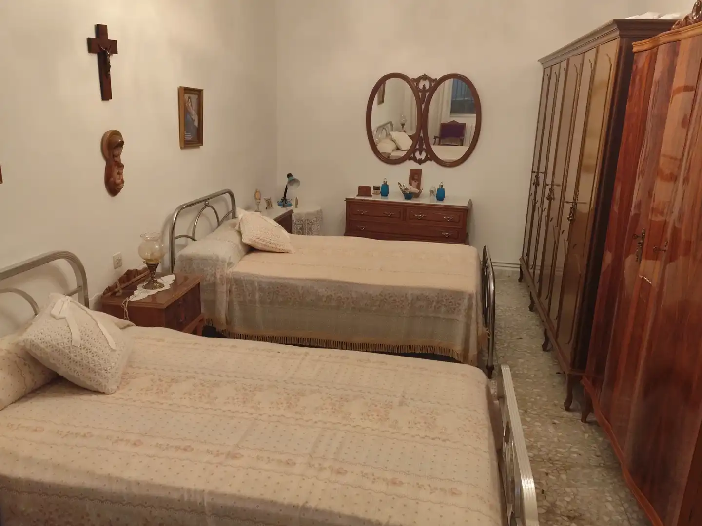Dormitori de Casa o xalet en venda en Polán amb Calefacció, Jardí privat i Moblat