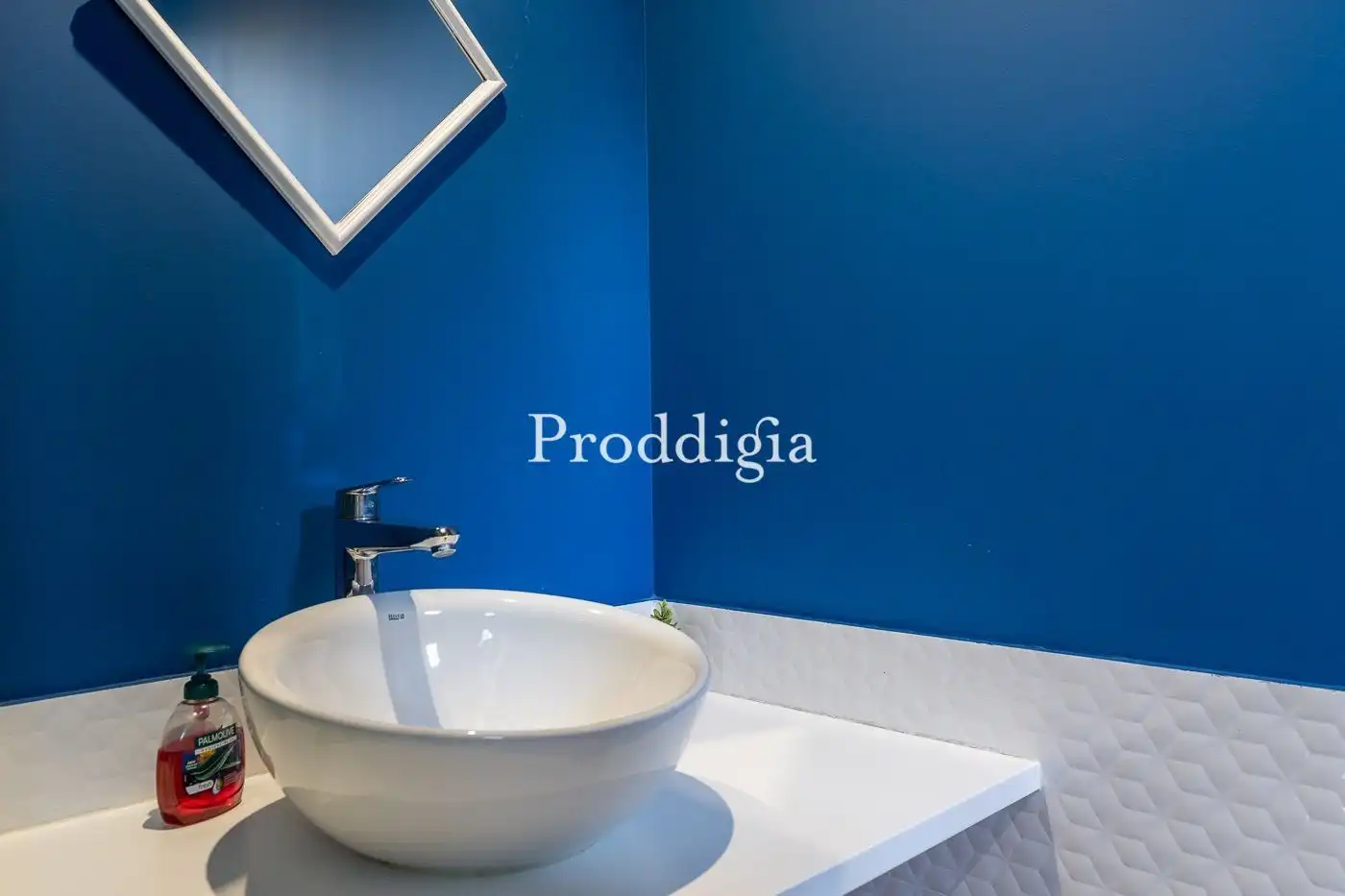 Bathroom of Houses for sale in Sant Cugat del Vallès  with Air Conditioner, Heating and Storage room
