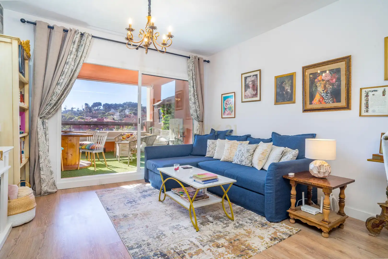 Wohnzimmer von Wohnung zum Verkauf in Marbella mit Balkon und Gemeinschaftspool