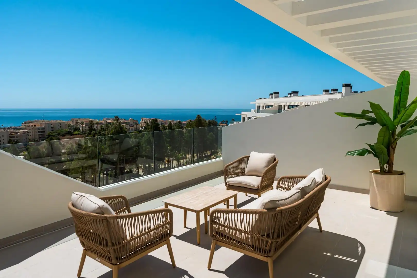 Bajo con piscina en venta en El Faro de Calaburra - Chaparral, imagen 30