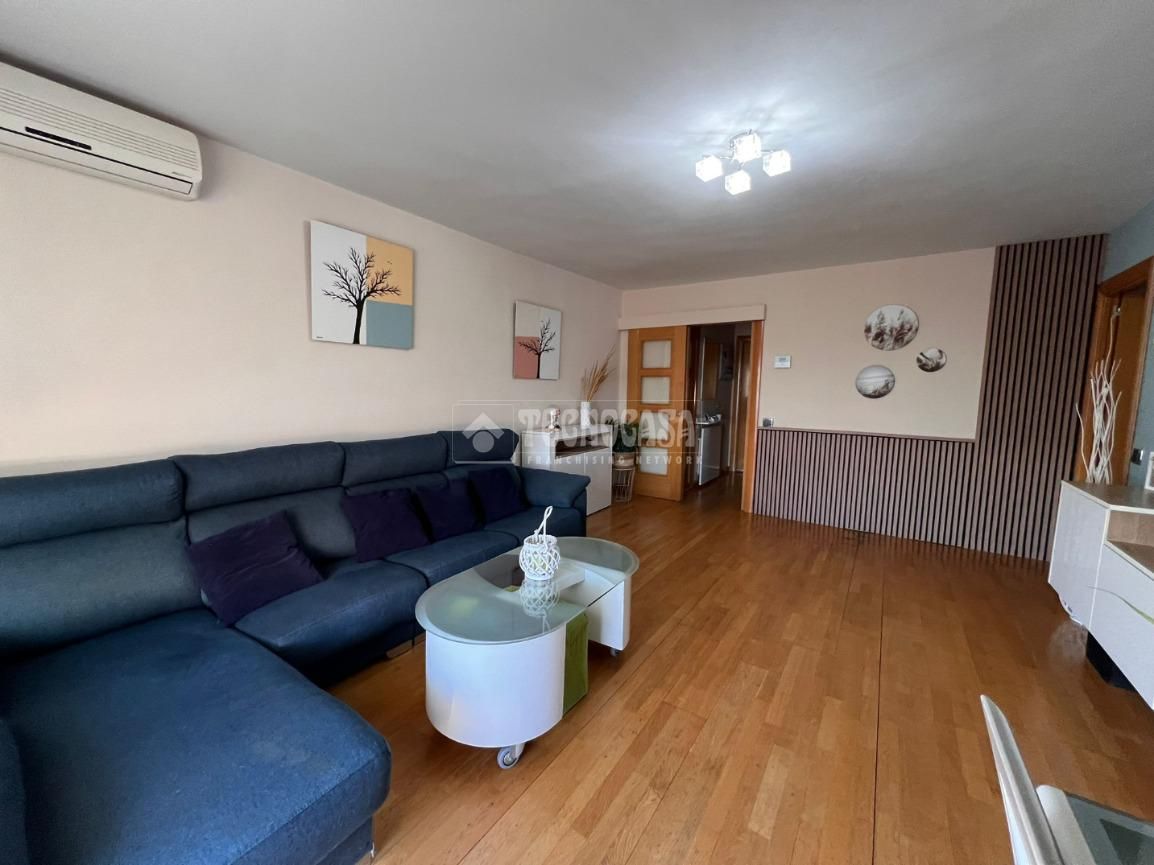 Piso en venta en C. Lisboa, Veredillas