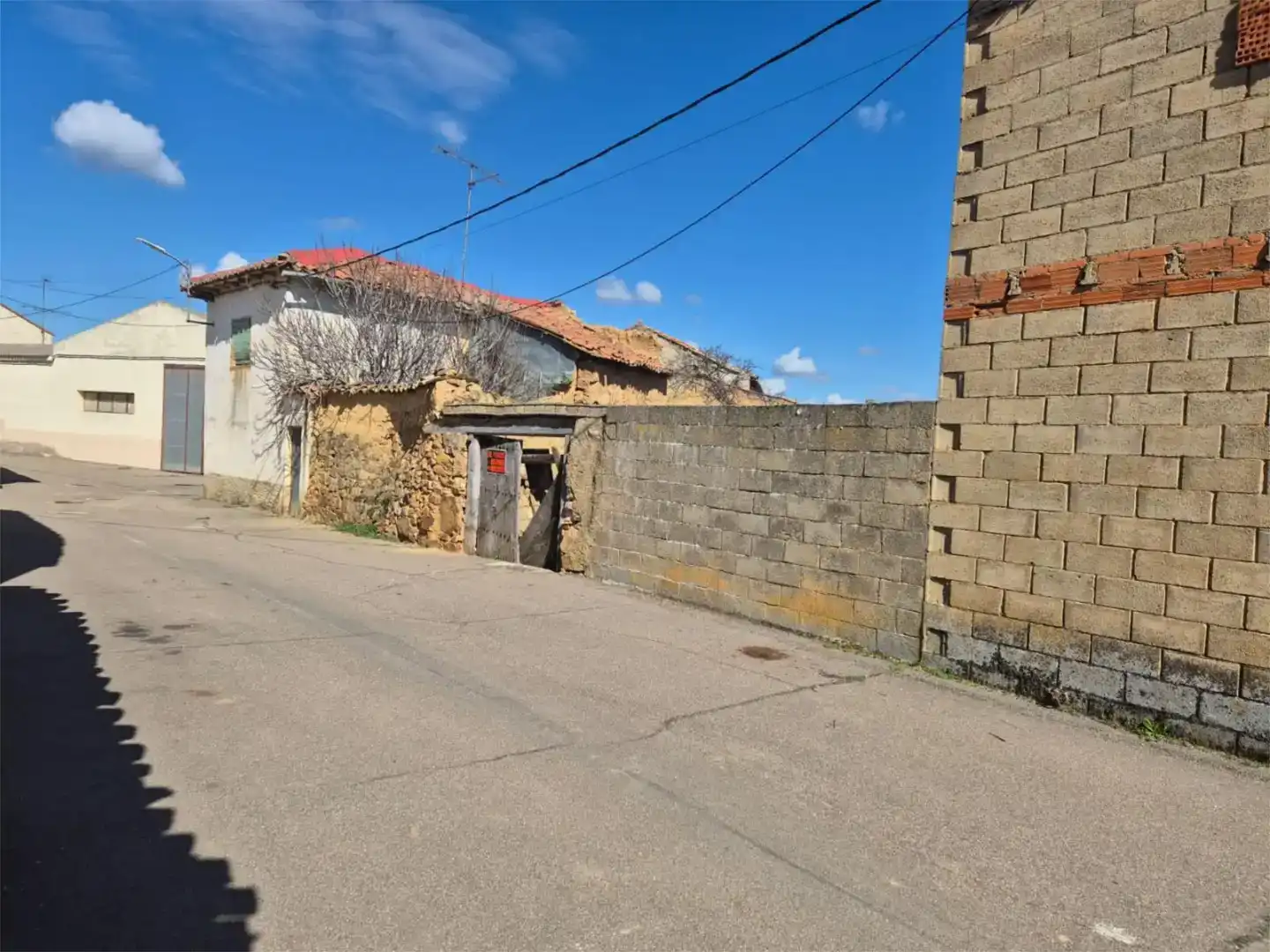 Exterior view of Land for sale in Fuente Encalada