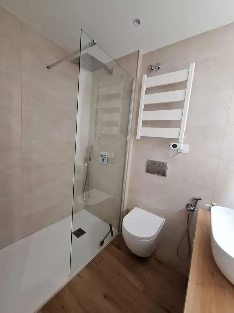 Baño de Piso en venta en Castellar del Vallès con Aire acondicionado, Jardín privado y Trastero