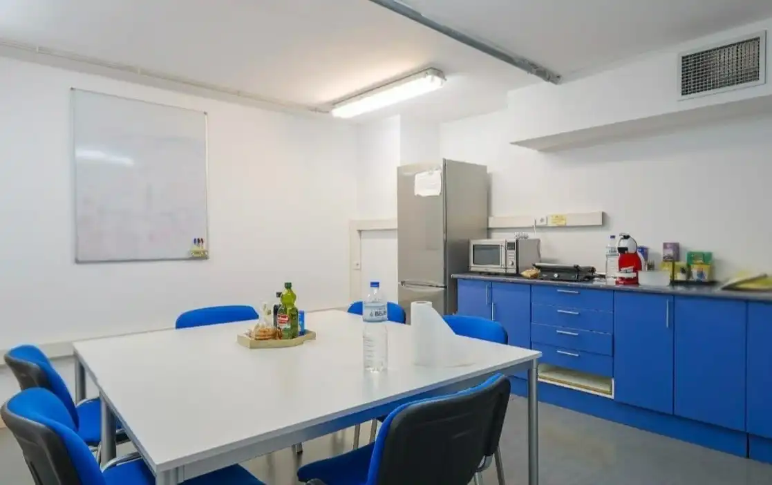 Kitchen of Commercial properties for rent in Alicante / Alacant  with Air Conditioner, Heating and Alarm