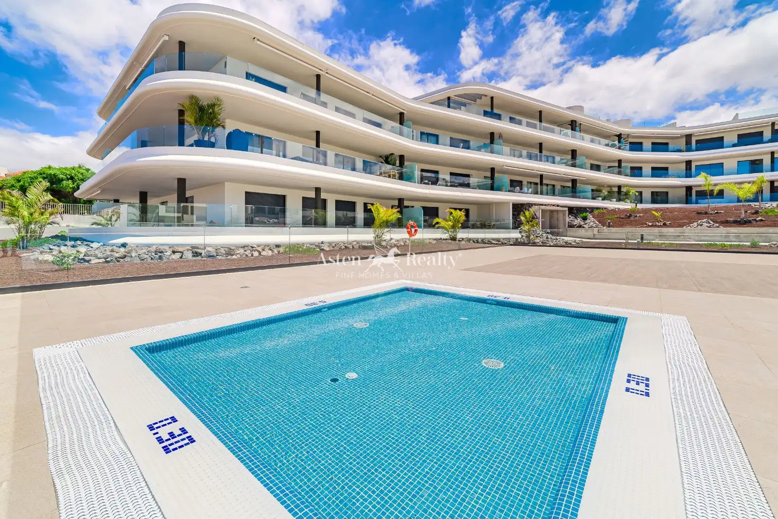 Ático con terraza en venta en El Brezo, imagen 2