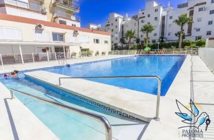 Schwimmbecken von Wohnung zur Miete in Benalmádena mit Klimaanlage, Möbliert und Gemeinschaftspool